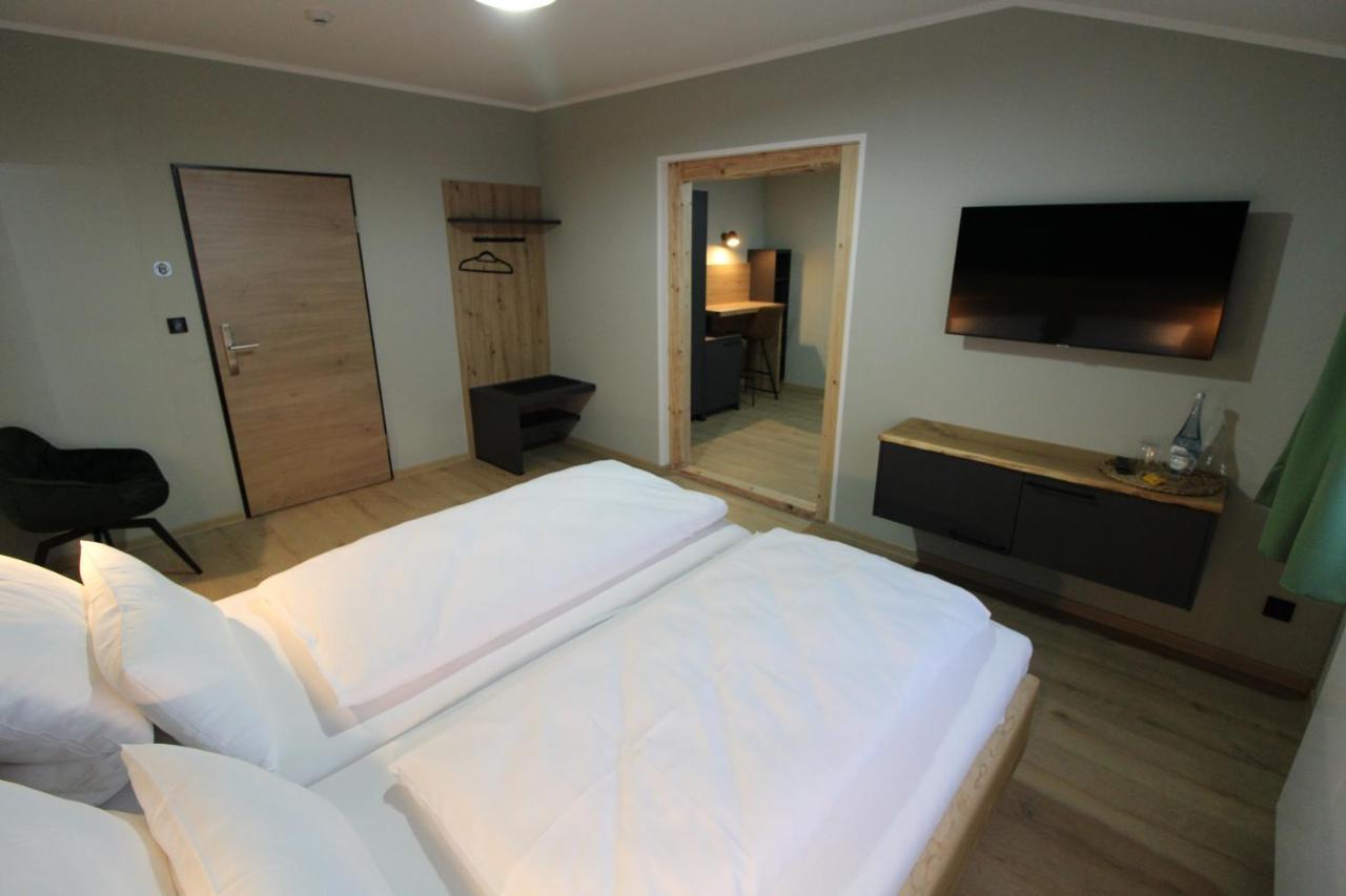 Der Hirsch Hotel Monschau Luaran gambar