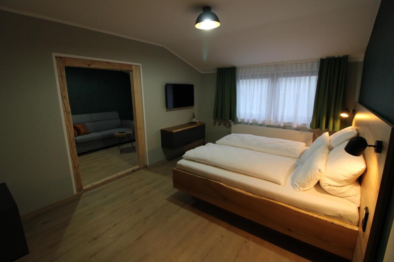 Der Hirsch Hotel Monschau Luaran gambar