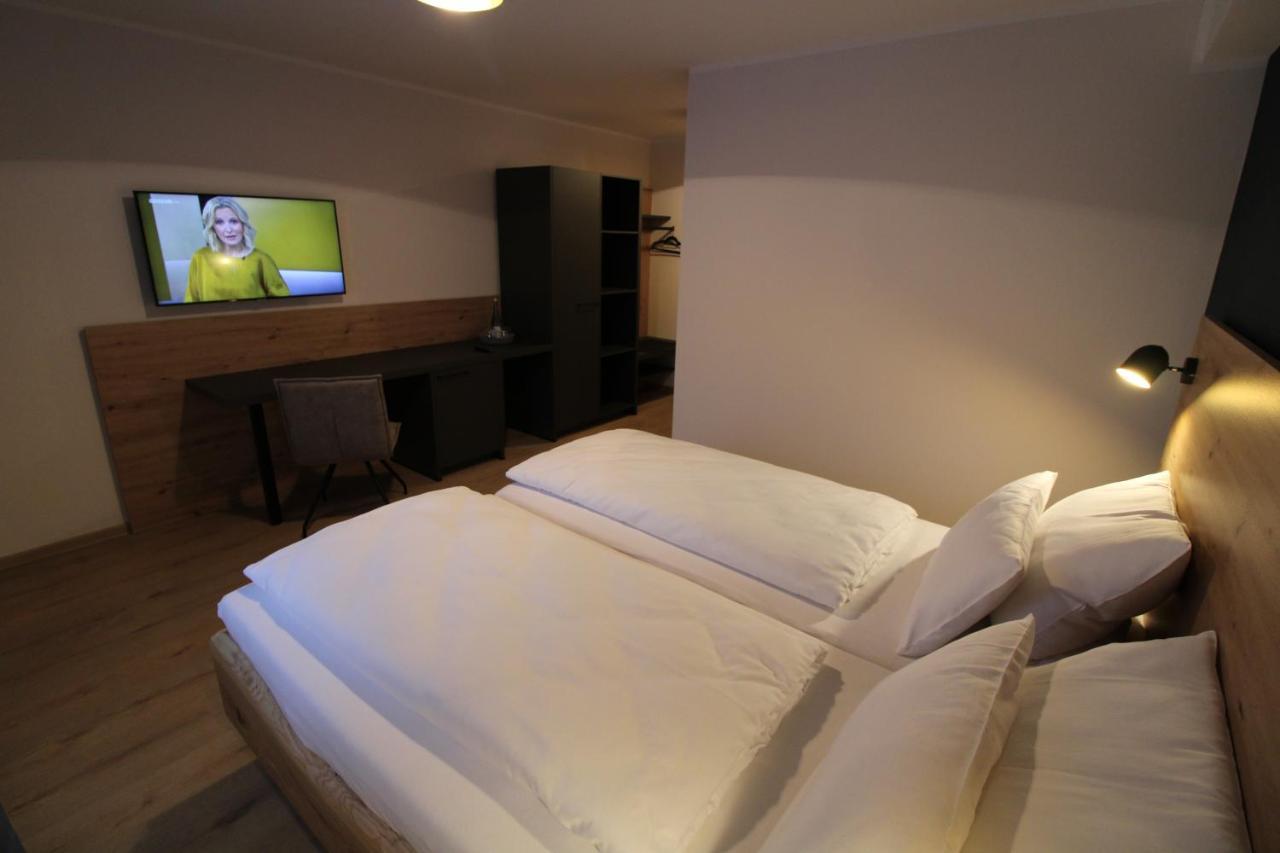 Der Hirsch Hotel Monschau Luaran gambar