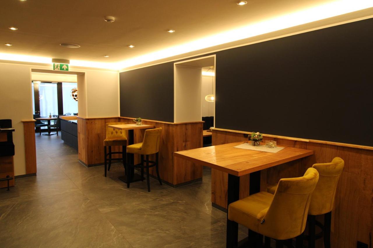 Der Hirsch Hotel Monschau Luaran gambar