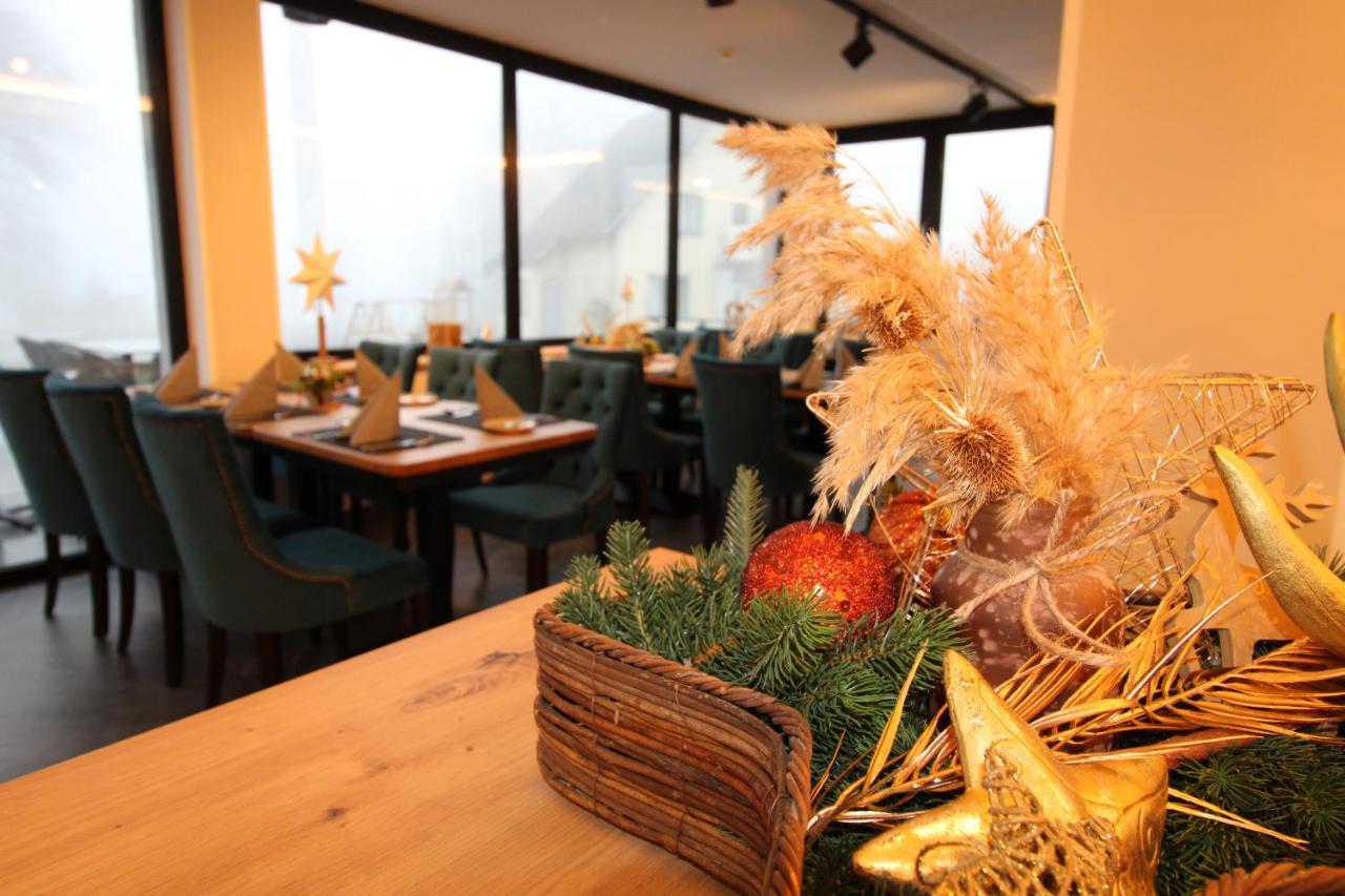 Der Hirsch Hotel Monschau Luaran gambar